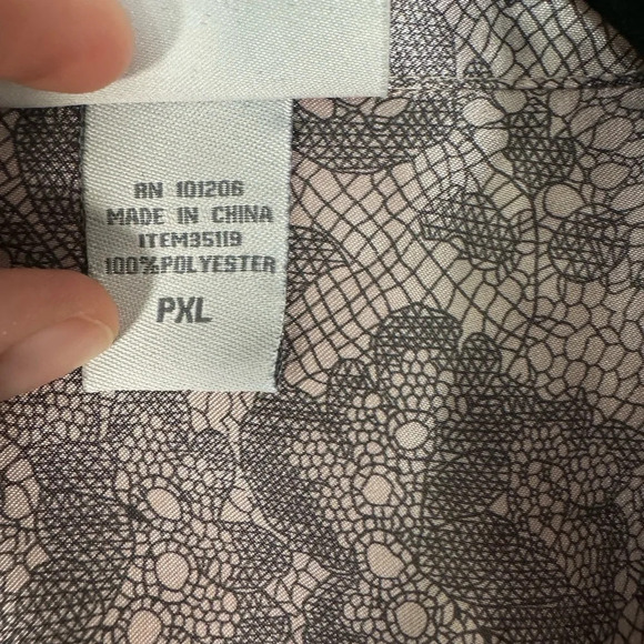 Soft Surroundings Satin Button Blouse Lace Print Womens Size Petite X-Large - Picture 4 of 8